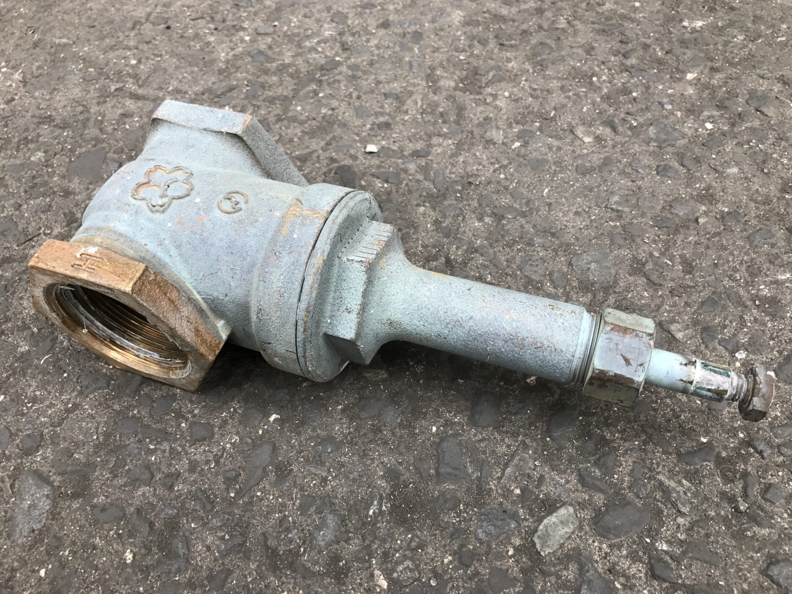 砲金 バルブ砲金